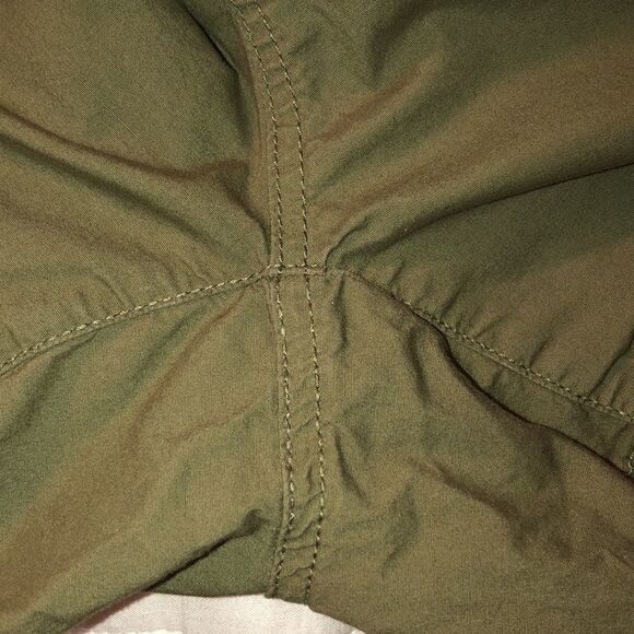 Motherhood S Camo Green Stretch Shorts with Four Pockets - Picture 11 of 14